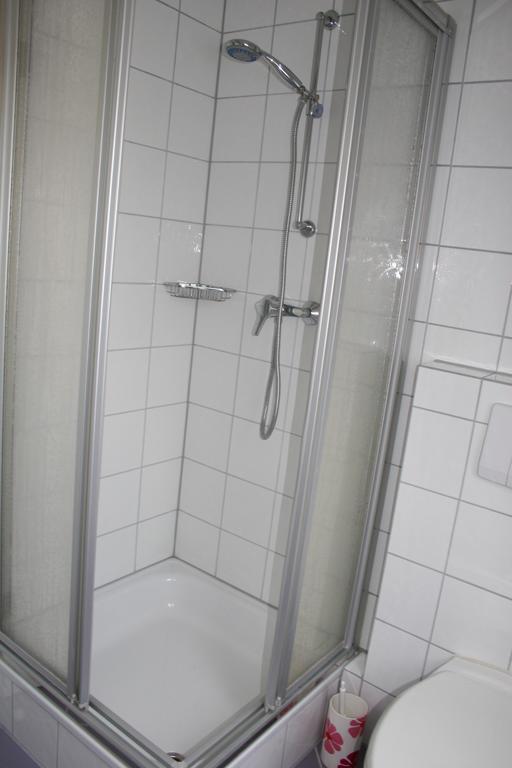 Gaestezimmer Hausaeckerweg Erlangen Exterior foto